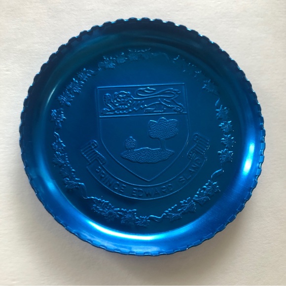 Canadian Provinces Coats of Arms Coasters Set of 10 Mid-Century Era Multicolored - Picture 13 of 15